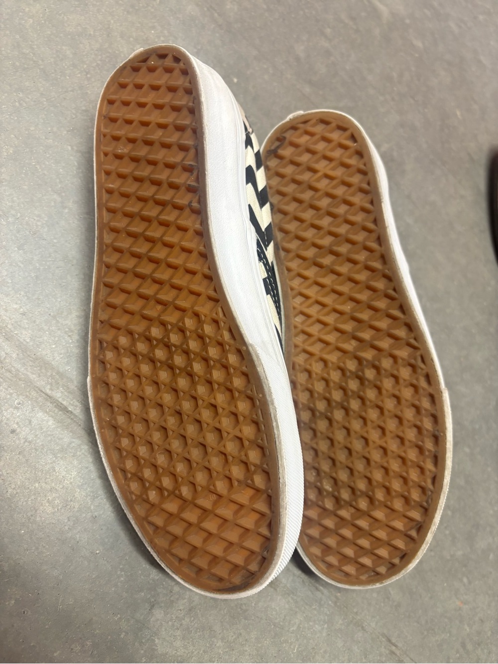 Vans Black and White Zigzag Slip-On Sneakers - Picture 4 of 4